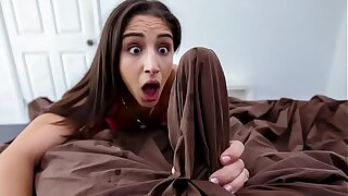 Sultry Stepsister Can't Resist Her Brother's Morning Wood (Abella Danger)